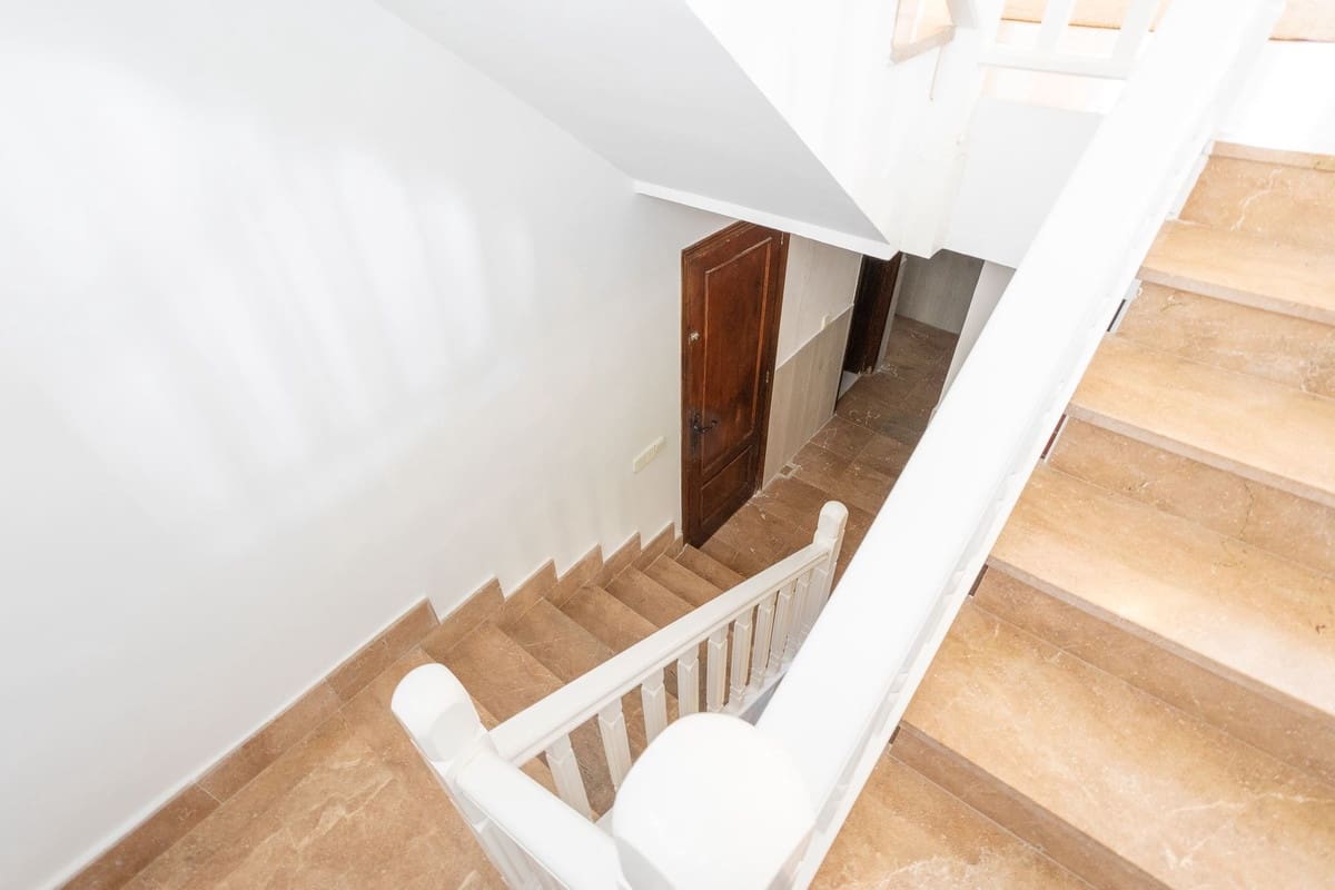 4 sovrum Villa till salu i Torrevieja med pool garage - 890 000 € (Ref: 10144657)