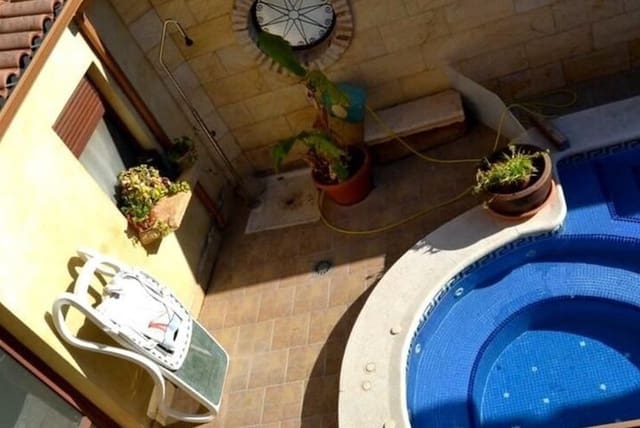 4 slaapkamer Villa te koop in San Miguel de Salinas met zwembad - € 600.000 (Ref: 10144658)