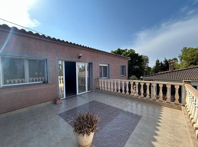 6 soverom Villa til salgs i San Fulgencio med svømmebasseng garasje - € 625 000 (Ref: 10144659)