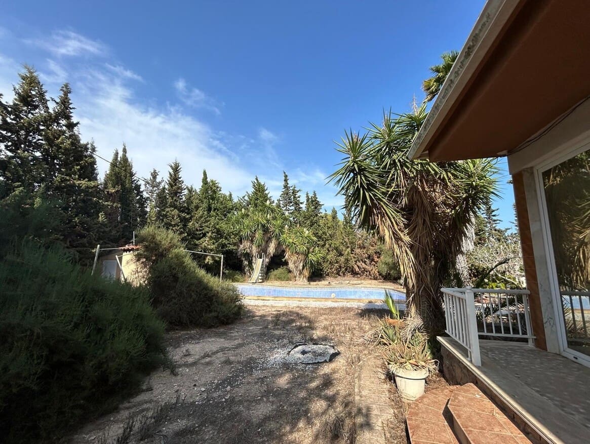 6 soveværelse Villa til salg i San Fulgencio med swimmingpool garage - € 625.000 (Ref: 10144659)