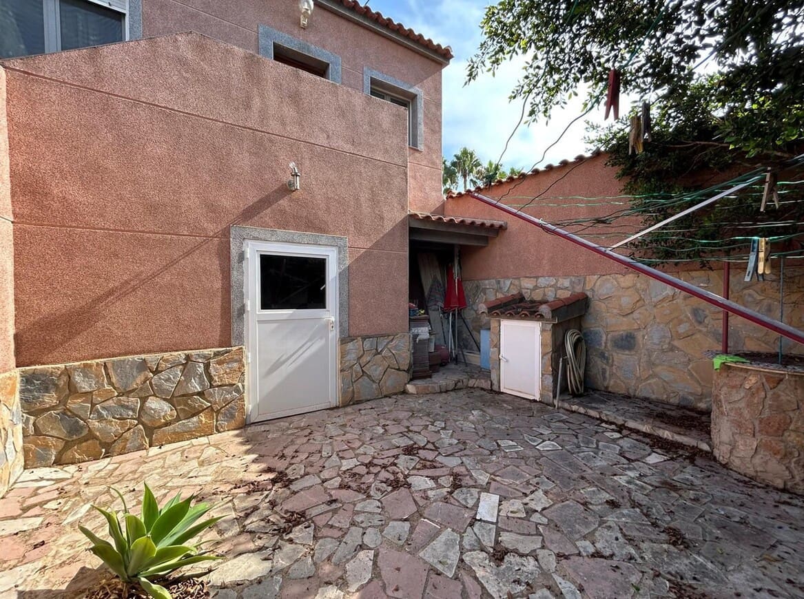 6 soveværelse Villa til salg i San Fulgencio med swimmingpool garage - € 625.000 (Ref: 10144659)