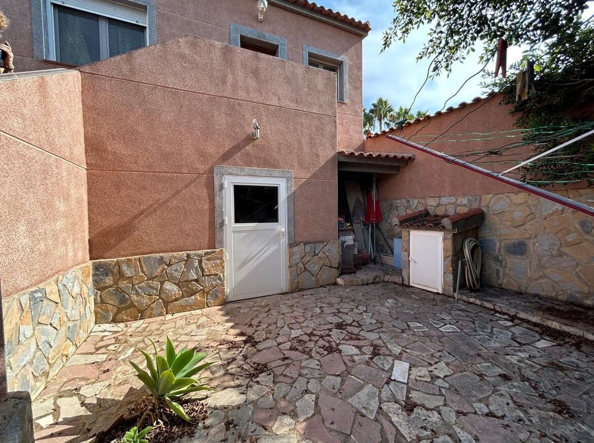 6 soveværelse Villa til salg i San Fulgencio med swimmingpool garage - € 625.000 (Ref: 10144659)