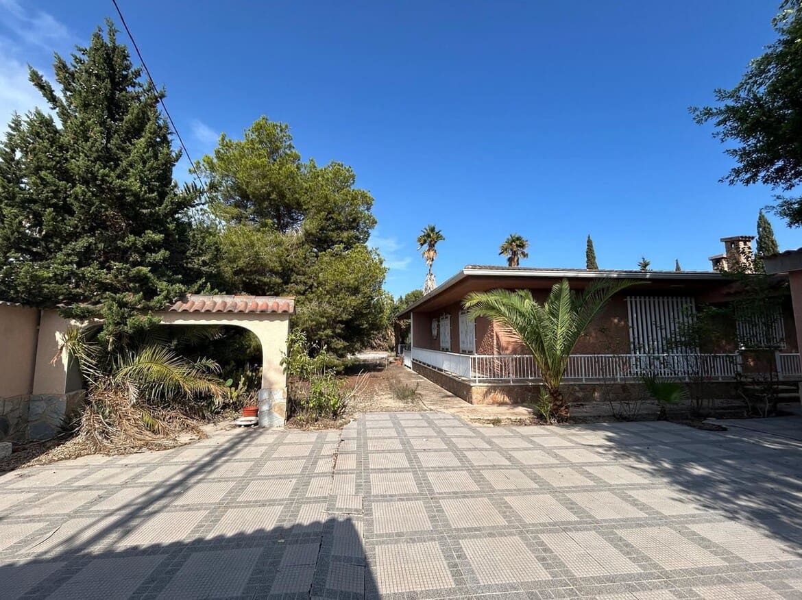 6 soveværelse Villa til salg i San Fulgencio med swimmingpool garage - € 625.000 (Ref: 10144659)