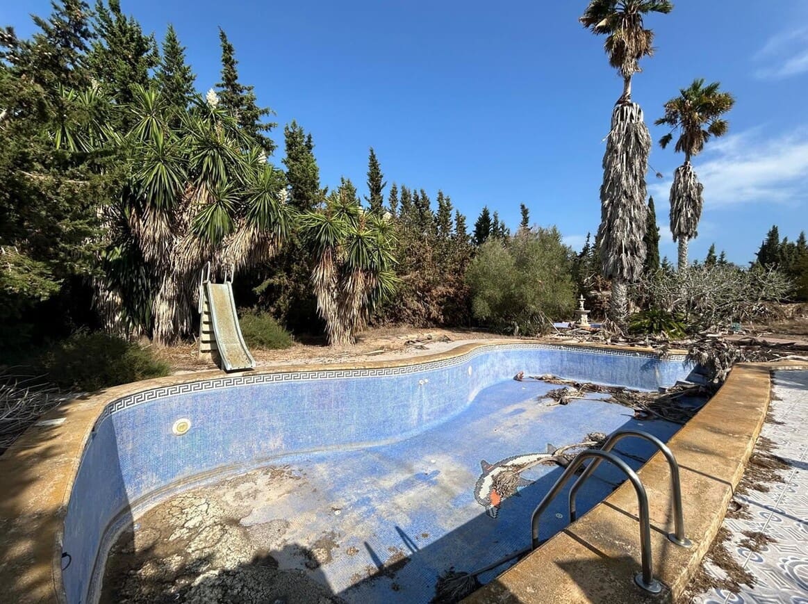 6 soveværelse Villa til salg i San Fulgencio med swimmingpool garage - € 625.000 (Ref: 10144659)