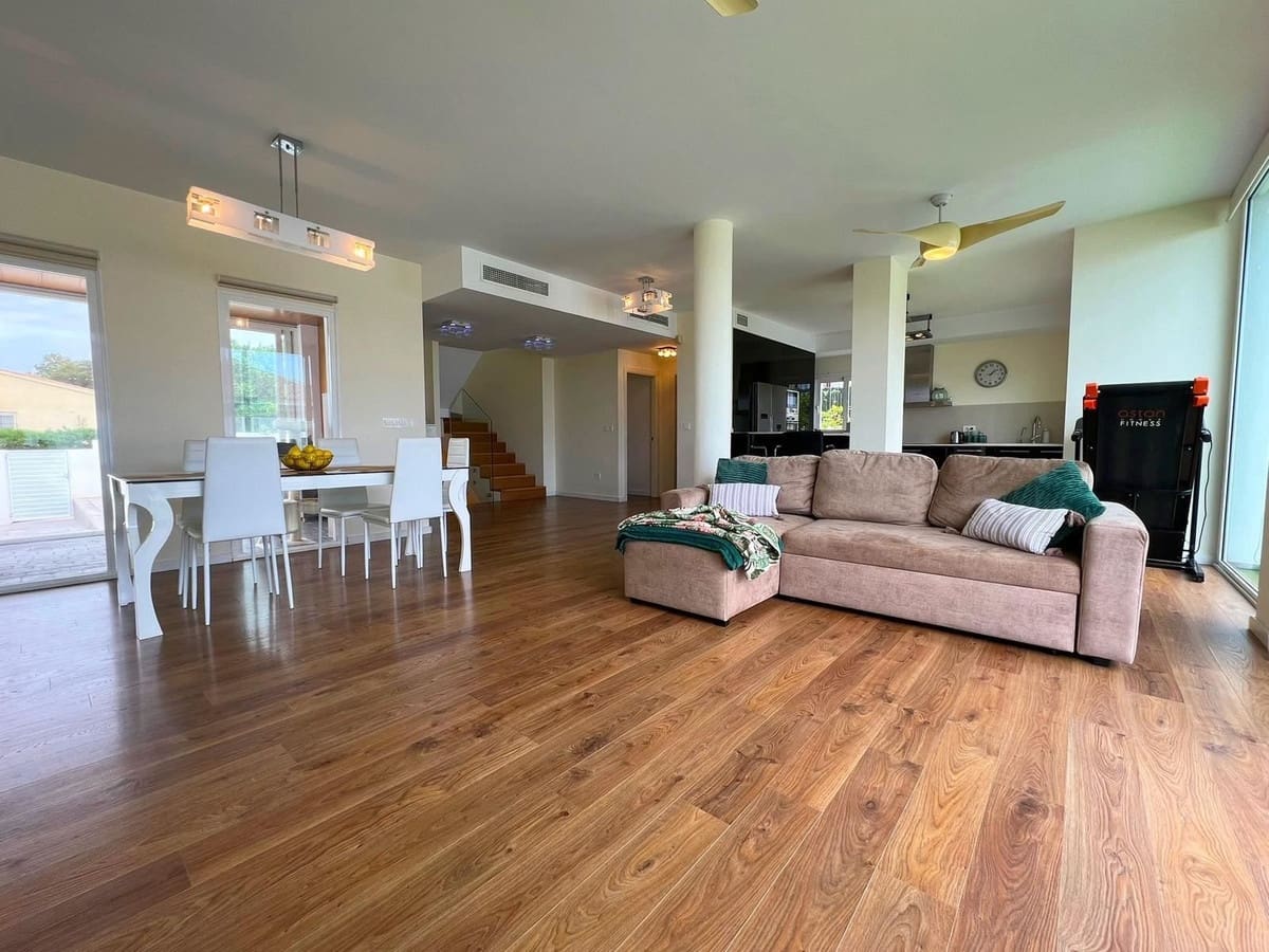 5 camera da letto Villa in vendita in Bigastro con piscina garage - 699.000 € (Rif: 10144661)