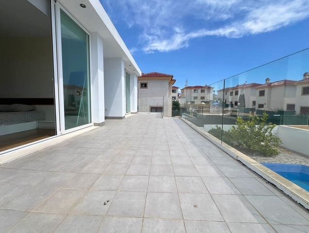 5 soverom Villa til salgs i Bigastro med svømmebasseng garasje - € 699 000 (Ref: 10144661)