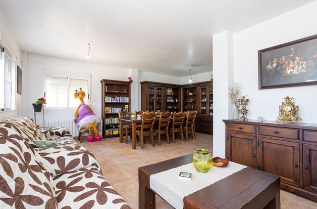 6 soveværelse Villa til salg i La Siesta, Torrevieja - € 539.000 (Ref: 10144662)