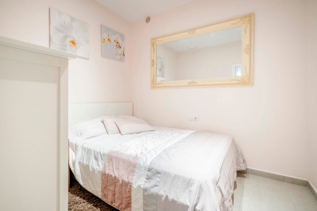 5 soverom Villa til salgs i Torrevieja med svømmebasseng - € 559 000 (Ref: 10144665)