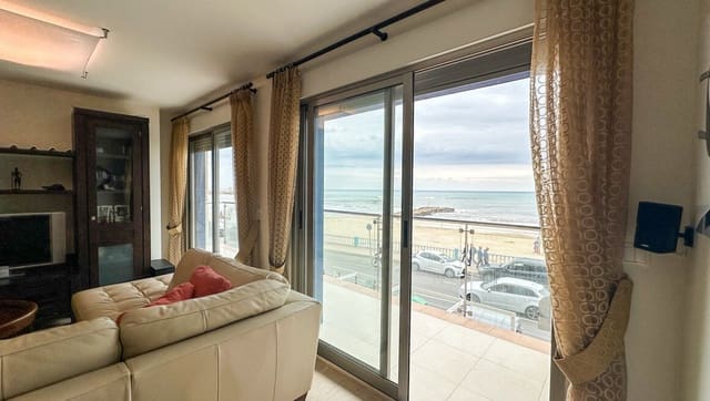 Apartamento de 4 habitaciones en Playa del Cura, Torrevieja en venta con piscina garaje - 680.000 € (Ref: 10144667)