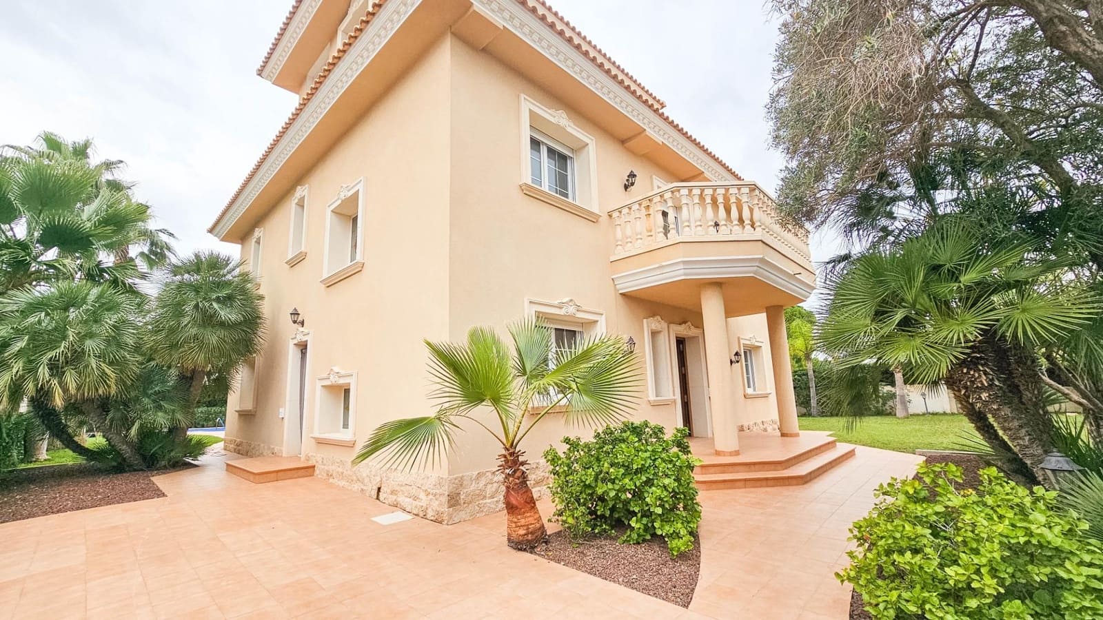 7 soveværelse Villa til salg i Cabo Roig med swimmingpool - € 1.700.000 (Ref: 10144689)