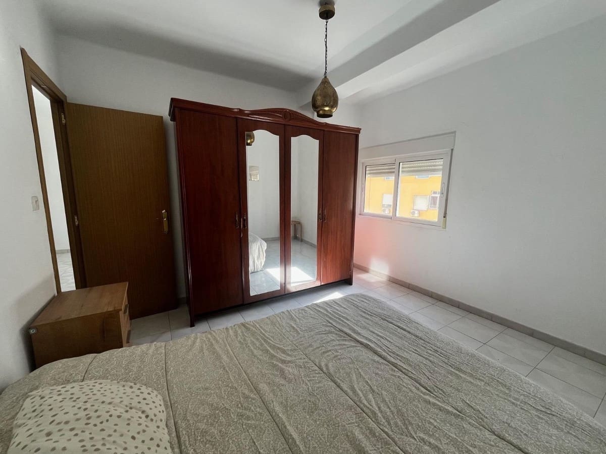 2 slaapkamer Appartement te koop in Malaga stad - € 277.000 (Ref: 10144874)