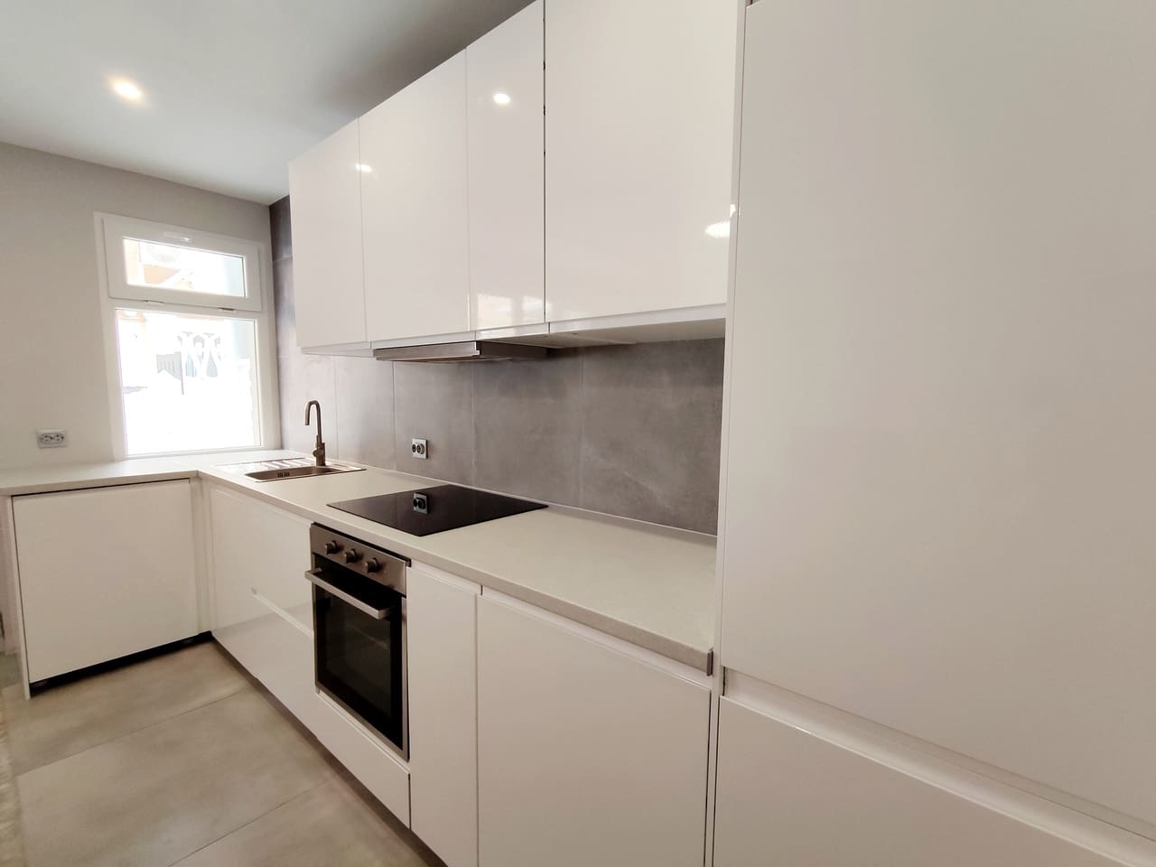 2 camera da letto Appartamento in vendita in Torrevieja con garage - 239.995 € (Rif: 10146421)