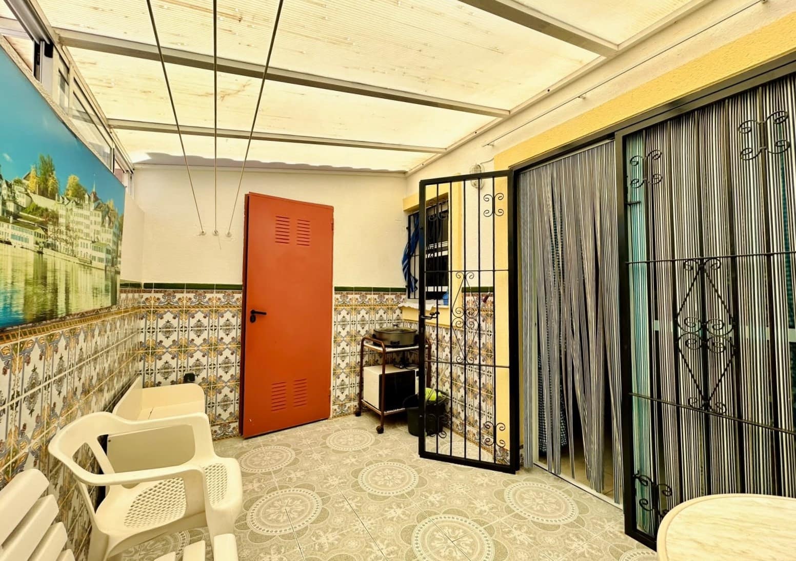 2 soverom Hus til salgs i Torrevieja med svømmebasseng - € 264 000 (Ref: 10146422)