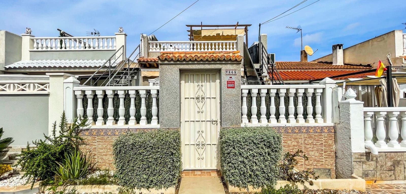 3 makuuhuone Bungalow myytävänä paikassa Torrevieja - 165 000 € (Ref: 10146428)