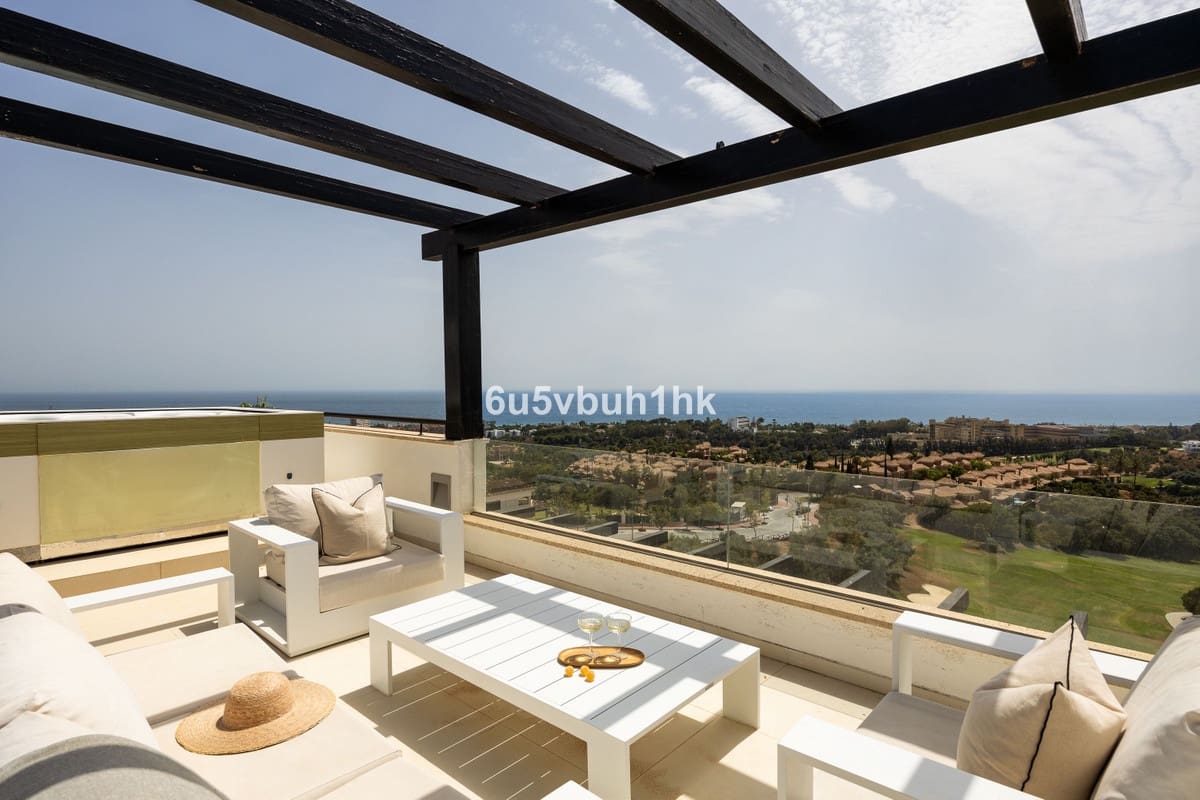 3 sypialnia Willa na sprzedaż w Marbella z basenem garażem - 1 600 000 € (Ref: 10146451)
