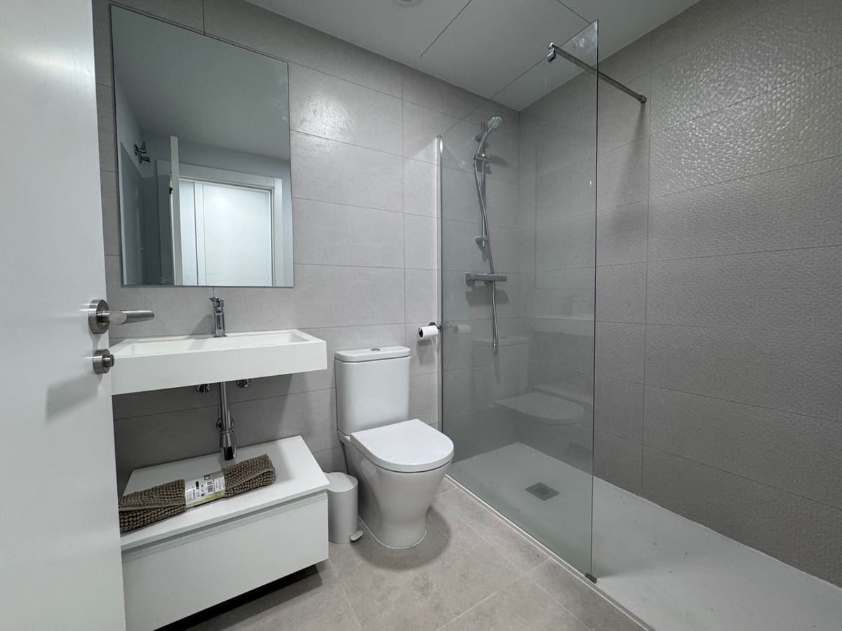 3 chambre Appartement à vendre à Estepona avec piscine garage - 570 000 € (Ref: 10146463)