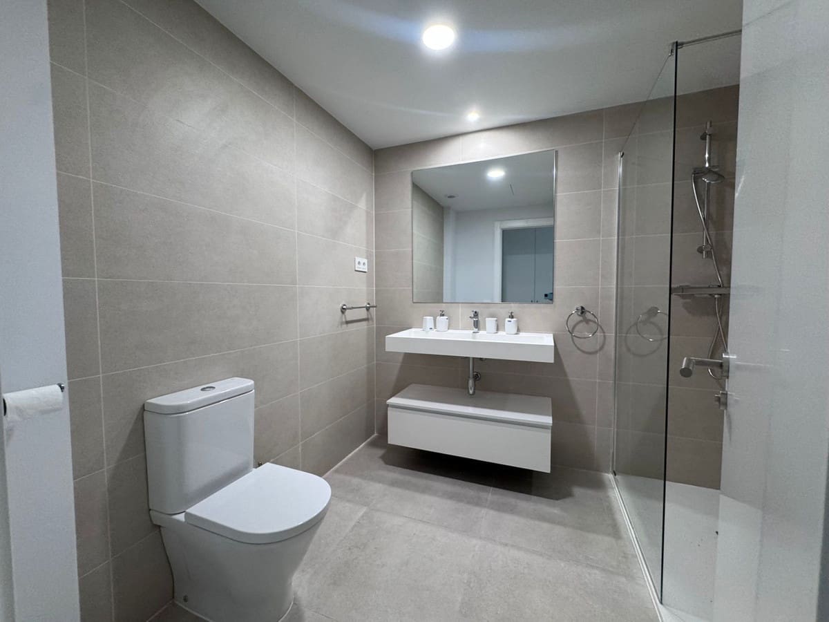 3 chambre Appartement à vendre à Estepona avec piscine garage - 570 000 € (Ref: 10146463)