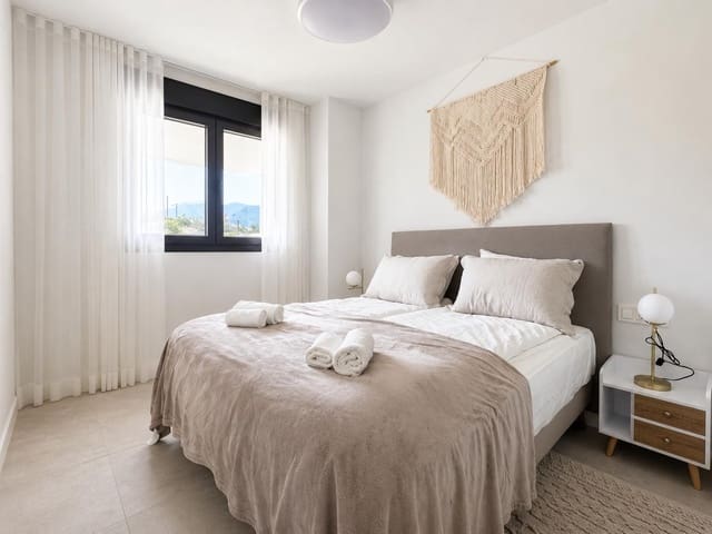 3 chambre Appartement à vendre à Bahía Dorada, Estepona avec piscine garage - 570 000 € (Ref: 10146463)