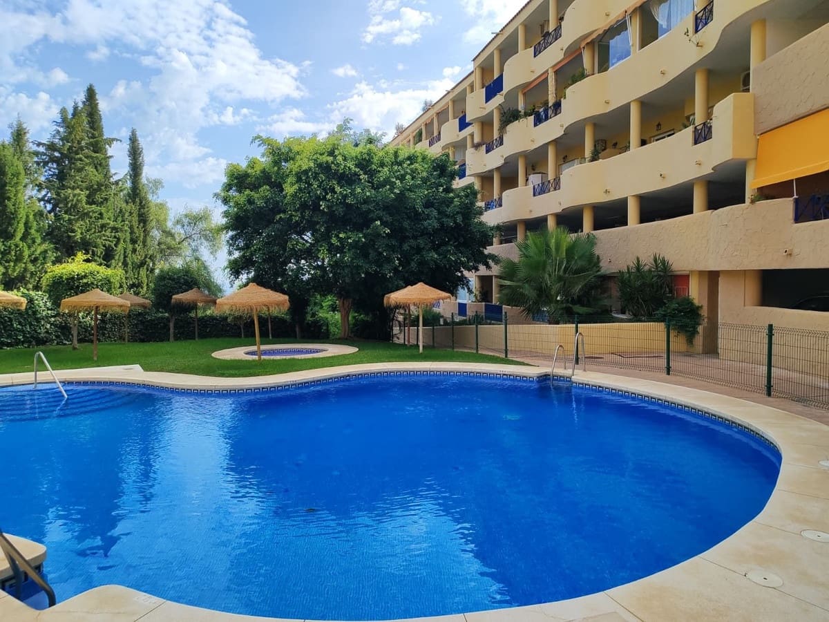 2 sovrum Lägenhet till salu i Fuengirola med pool garage - 290 000 € (Ref: 10146468)