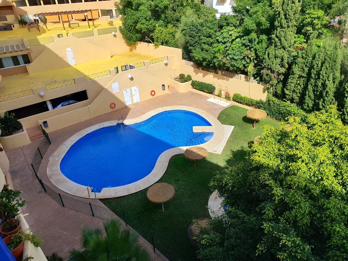 2 sovrum Lägenhet till salu i Fuengirola med pool garage - 290 000 € (Ref: 10146468)