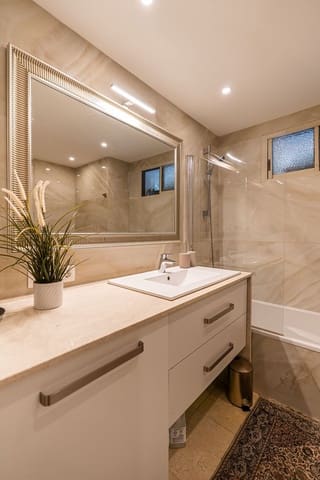 1 slaapkamer Appartement te koop in Nueva Atalaya, Estepona met zwembad - € 325.000 (Ref: 10146484)