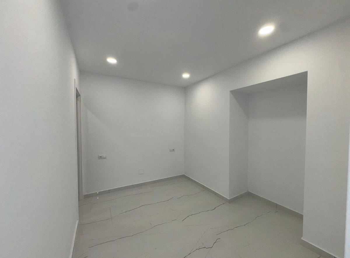 4 soveværelse Lejlighed til salg i Alhaurin el Grande med garage - € 290.000 (Ref: 10146491)