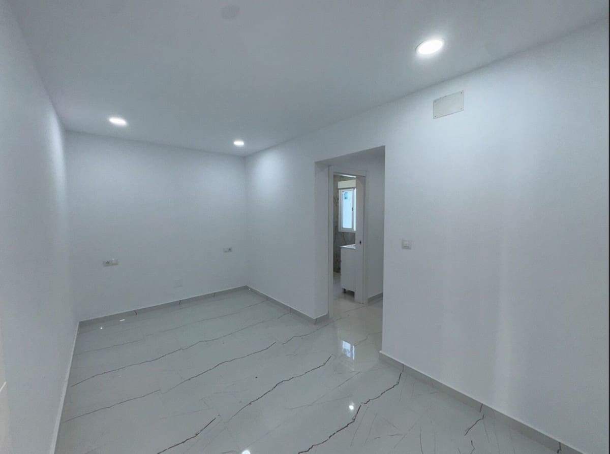 4 soveværelse Lejlighed til salg i Alhaurin el Grande med garage - € 290.000 (Ref: 10146491)