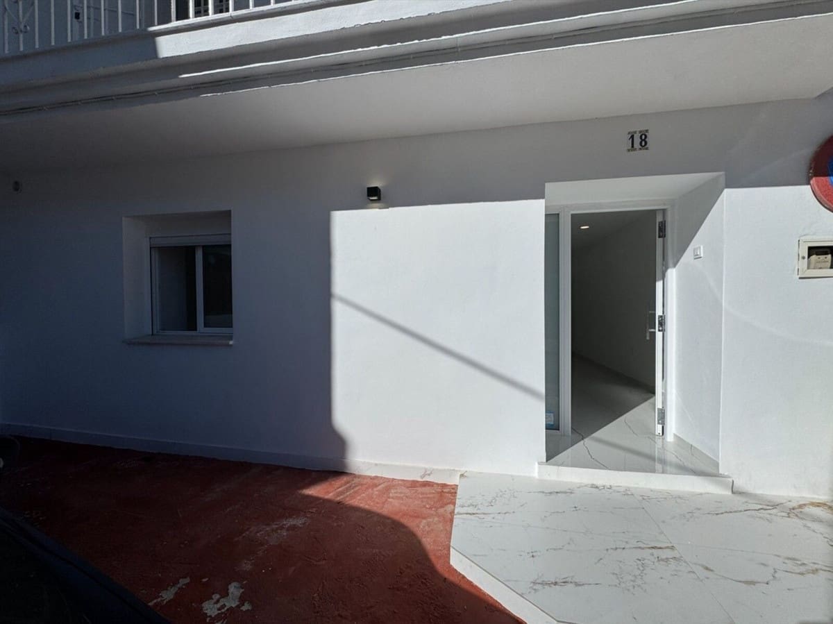 4 soveværelse Lejlighed til salg i Alhaurin el Grande med garage - € 290.000 (Ref: 10146491)