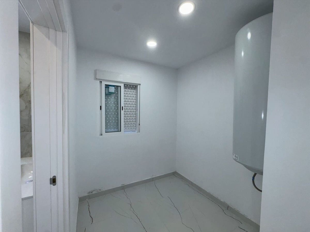 4 soveværelse Lejlighed til salg i Alhaurin el Grande med garage - € 290.000 (Ref: 10146491)
