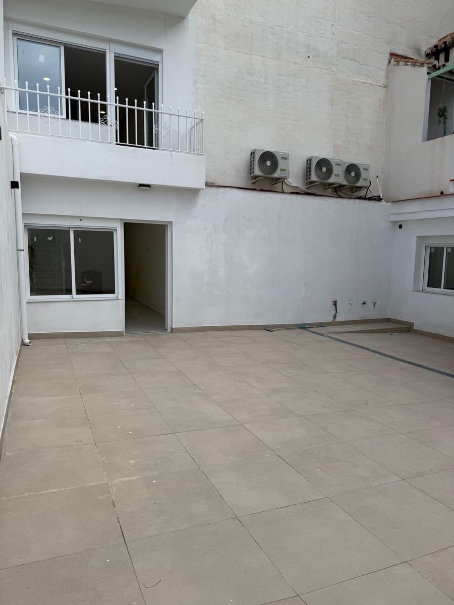 4 soveværelse Lejlighed til salg i Alhaurin el Grande med garage - € 290.000 (Ref: 10146491)