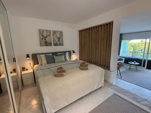 1 sovrum Lägenhet till salu i Miraflores, Mijas med pool - 306 000 € (Ref: 10146500)