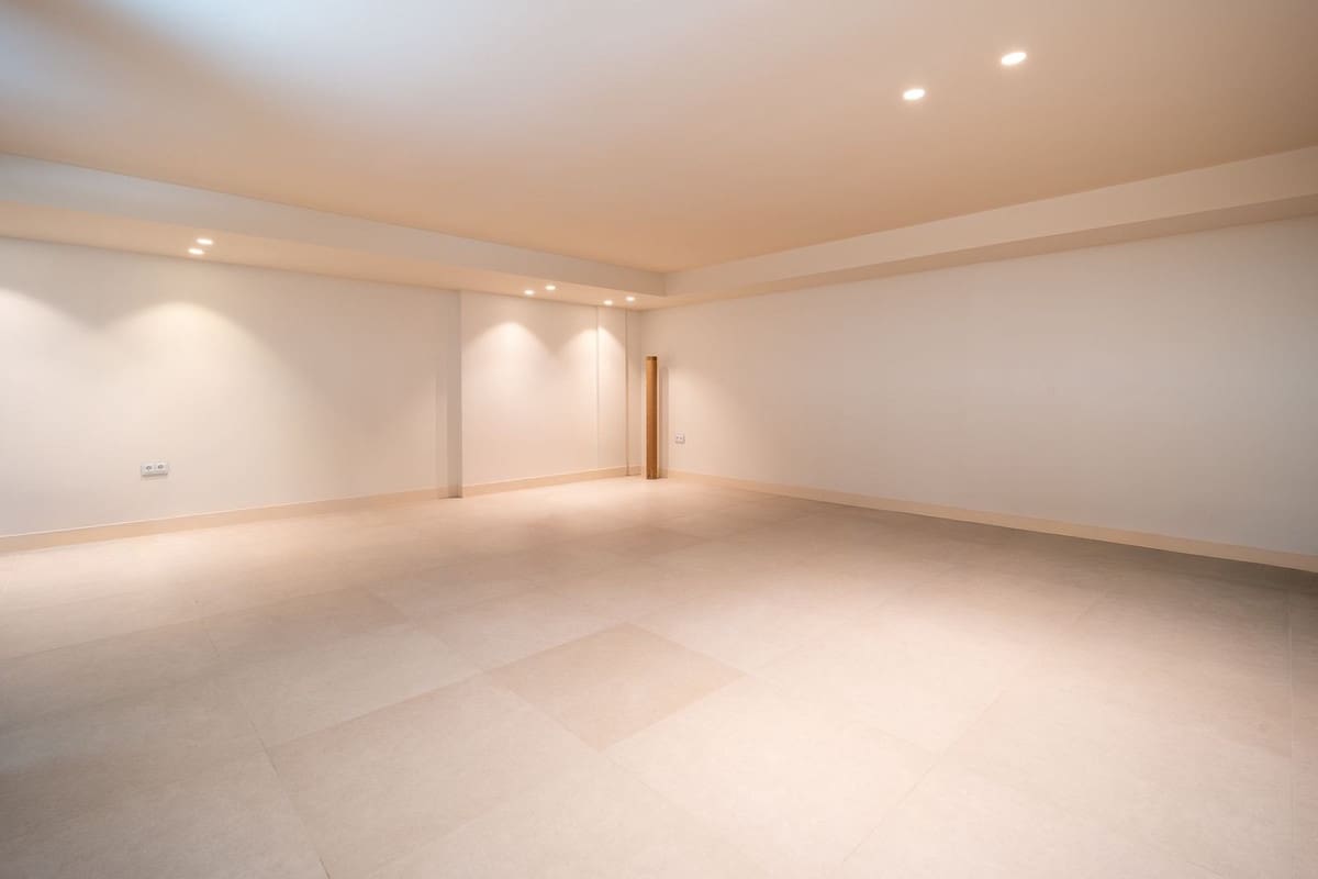 4 soveværelse Byhus til salg i Estepona med swimmingpool garage - € 2.950.000 (Ref: 10146543)