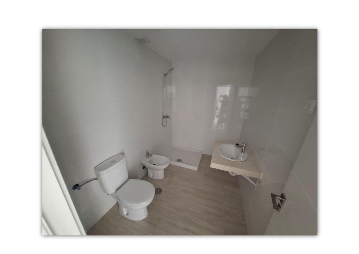 1 soverom Leilighet til salgs i Fuengirola med svømmebasseng garasje - € 365 000 (Ref: 10146562)