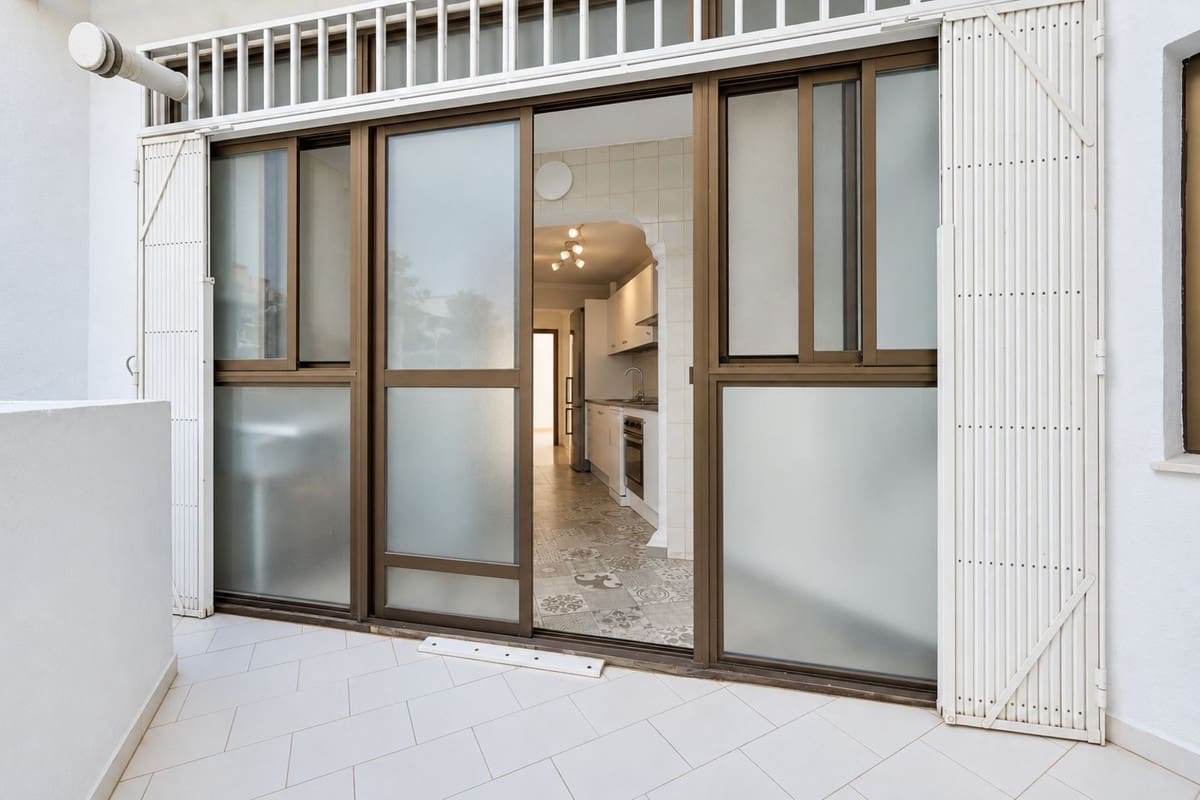Apartamento de 3 habitaciones en Estepona en venta - 319.000 € (Ref: 10146574)