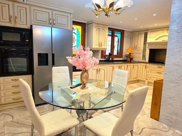 3 Zimmer Apartment zu verkaufen in Barrio del Centro, Alicante / Alacant Stadt - 529.000 € (Ref: 10146627)
