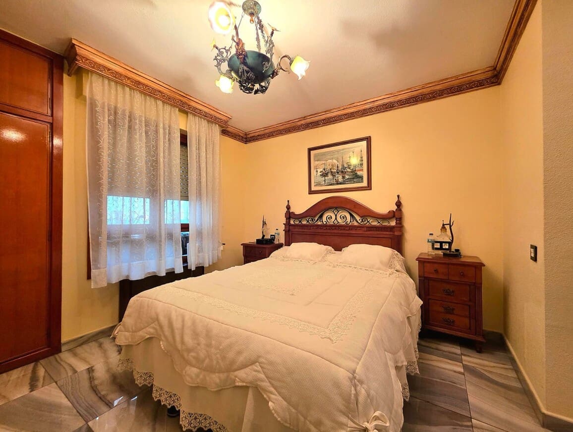 3 Zimmer Apartment zu verkaufen in Alicante / Alacant Stadt - 529.000 € (Ref: 10146627)