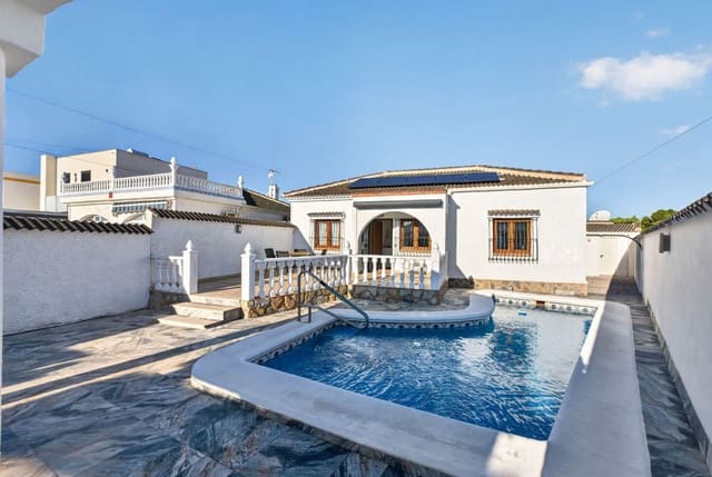 3 sypialnia Willa na sprzedaż w El Chaparral, Torrevieja z basenem - 349 000 € (Ref: 10146628)