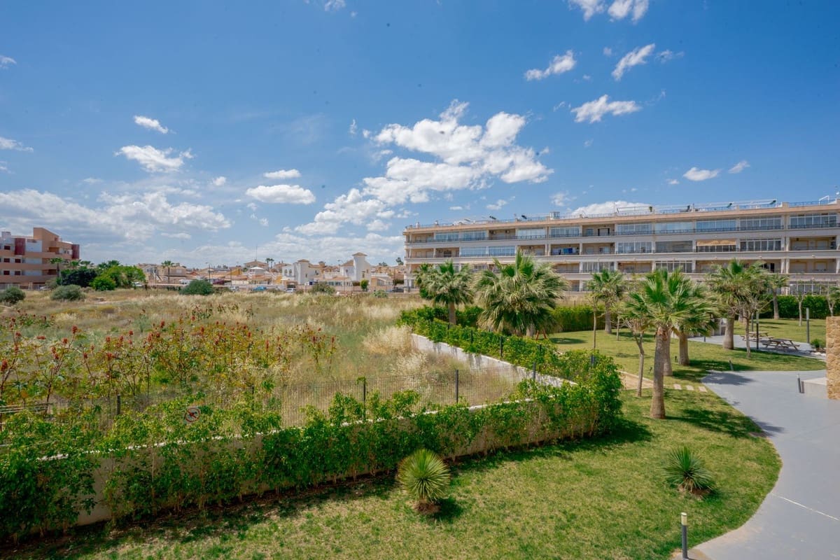 2 sovrum Lägenhet till salu i Orihuela med pool garage - 368 800 € (Ref: 10146635)