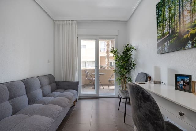 3 chambre Appartement à vendre à Centro - Muelle Pesquero, Torrevieja - 239 000 € (Ref: 10146636)