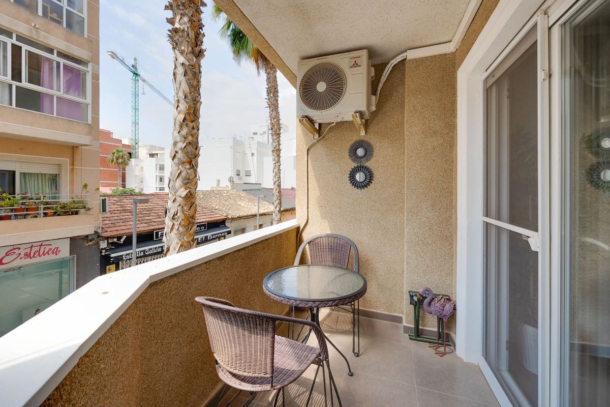 3 chambre Appartement à vendre à Torrevieja - 239 000 € (Ref: 10146636)