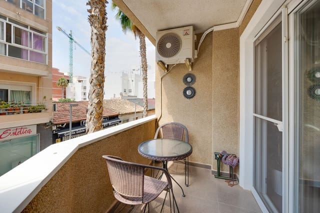 3 chambre Appartement à vendre à Centro - Muelle Pesquero, Torrevieja - 239 000 € (Ref: 10146636)