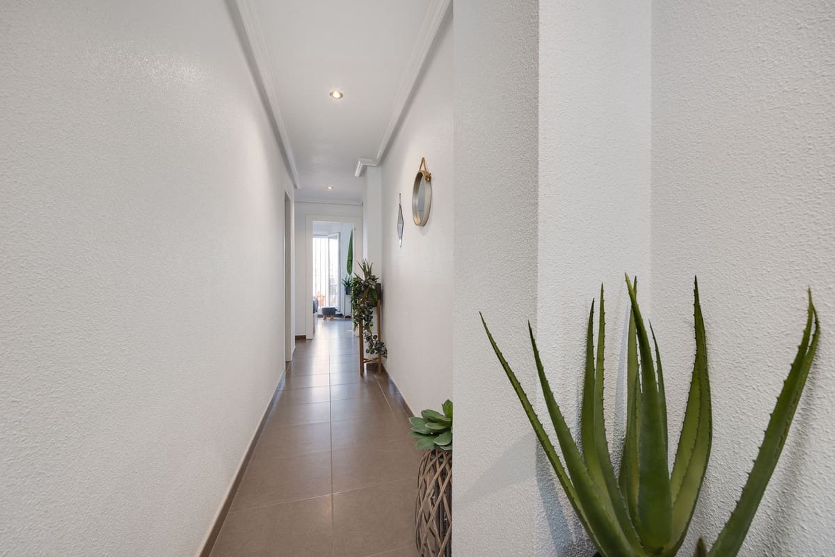 3 chambre Appartement à vendre à Torrevieja - 239 000 € (Ref: 10146636)