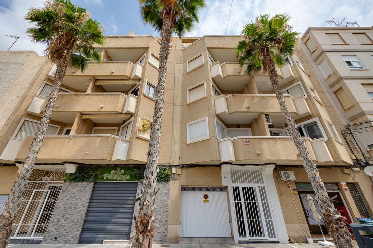 3 chambre Appartement à vendre à Torrevieja - 239 000 € (Ref: 10146636)