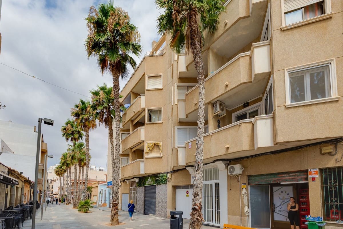 3 chambre Appartement à vendre à Torrevieja - 239 000 € (Ref: 10146636)