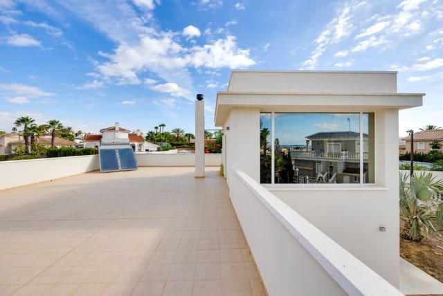 4 soveværelse Villa til salg i Ciudad Quesada, Rojales med swimmingpool garage - € 549.000 (Ref: 10146637)