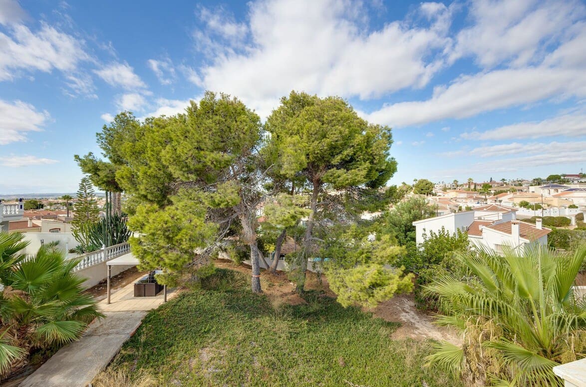 4 soveværelse Villa til salg i Rojales med swimmingpool garage - € 549.000 (Ref: 10146637)