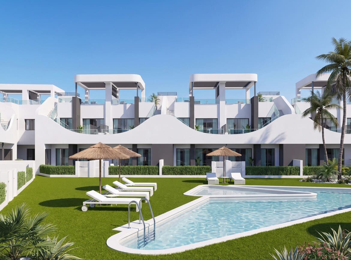 2 bedroom Villa for sale in San Fulgencio with pool garage - € 235,900 (Ref: 10146649)