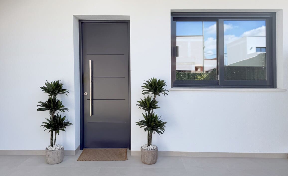 3 bedroom Villa for sale in San Fulgencio with pool garage - € 309,900 (Ref: 10146650)