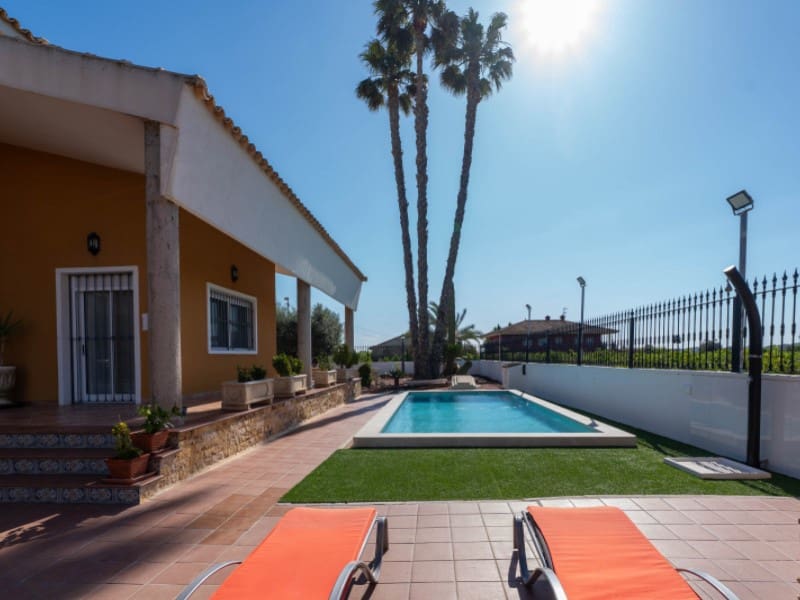 5 Zimmer Villa zu verkaufen in Orihuela mit Pool Garage - 649.999 € (Ref: 10146657)