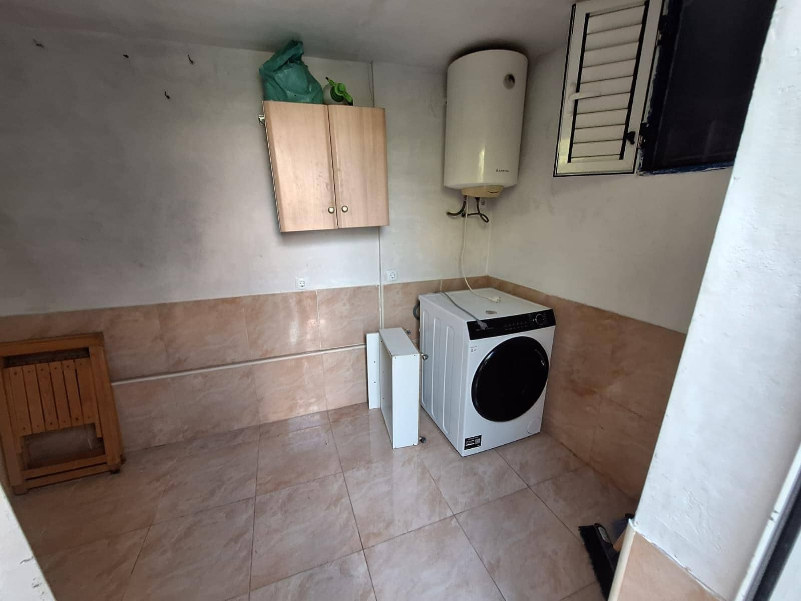 5 quarto Moradia Geminada para venda em Torrevieja com piscina - 209 900 € (Ref: 10146671)